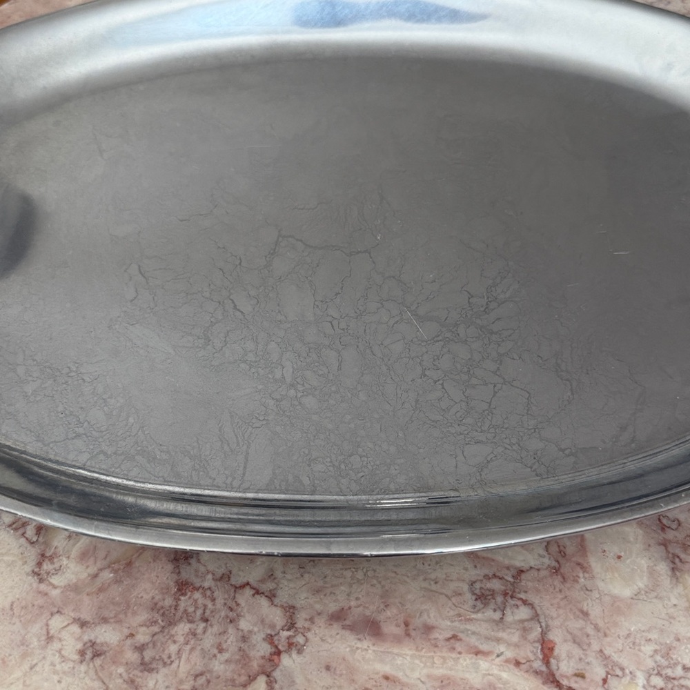 GUC~Large Wilton Armetale Silver Oval Serving Tray W/ Scalloped Detailed Edges - Picture 3 of 8